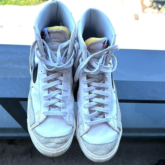 Men’s Nike high top Blazers - Picture 2 of 4